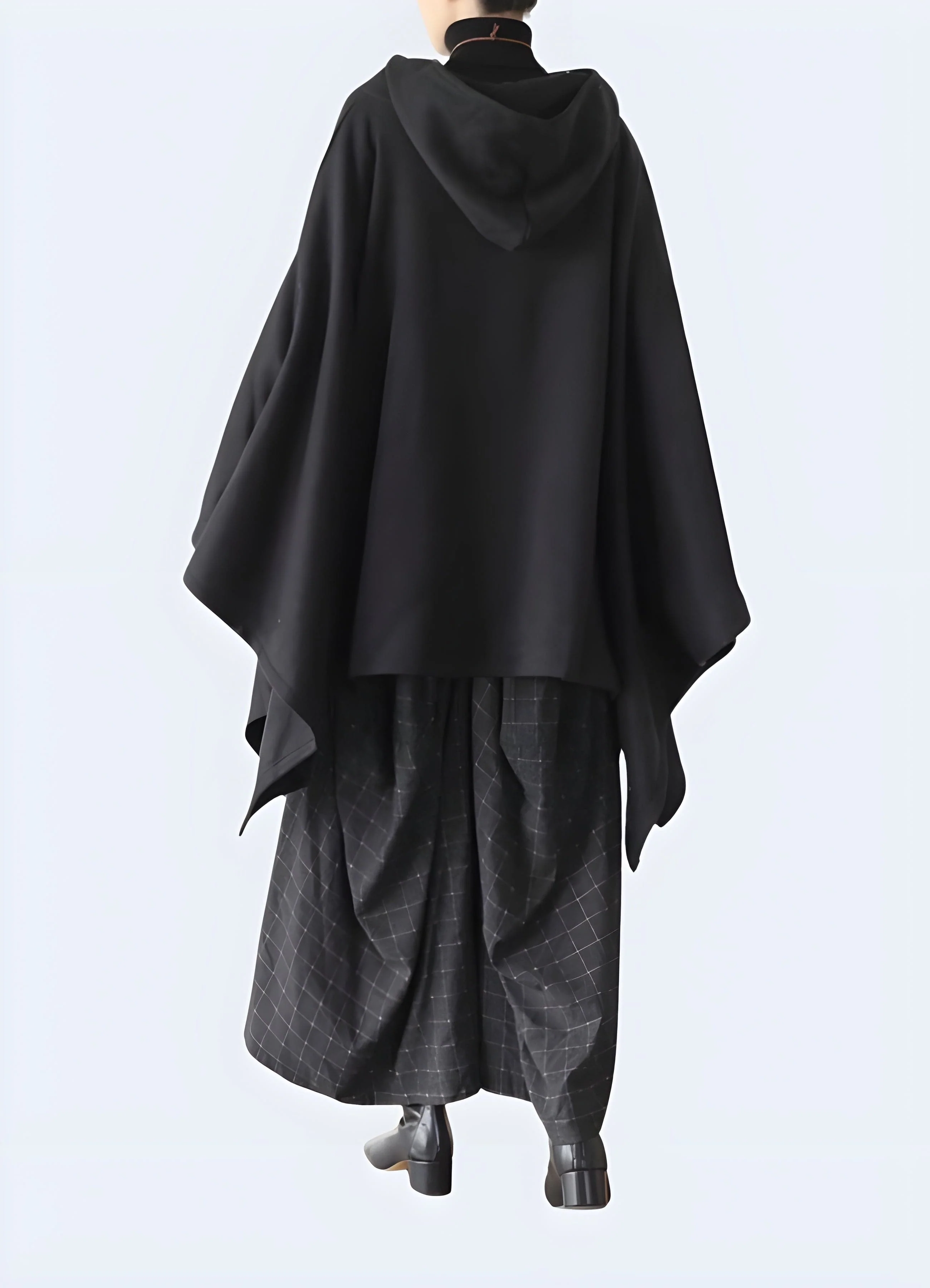 Hooded Tactical Cloak - Image 3
