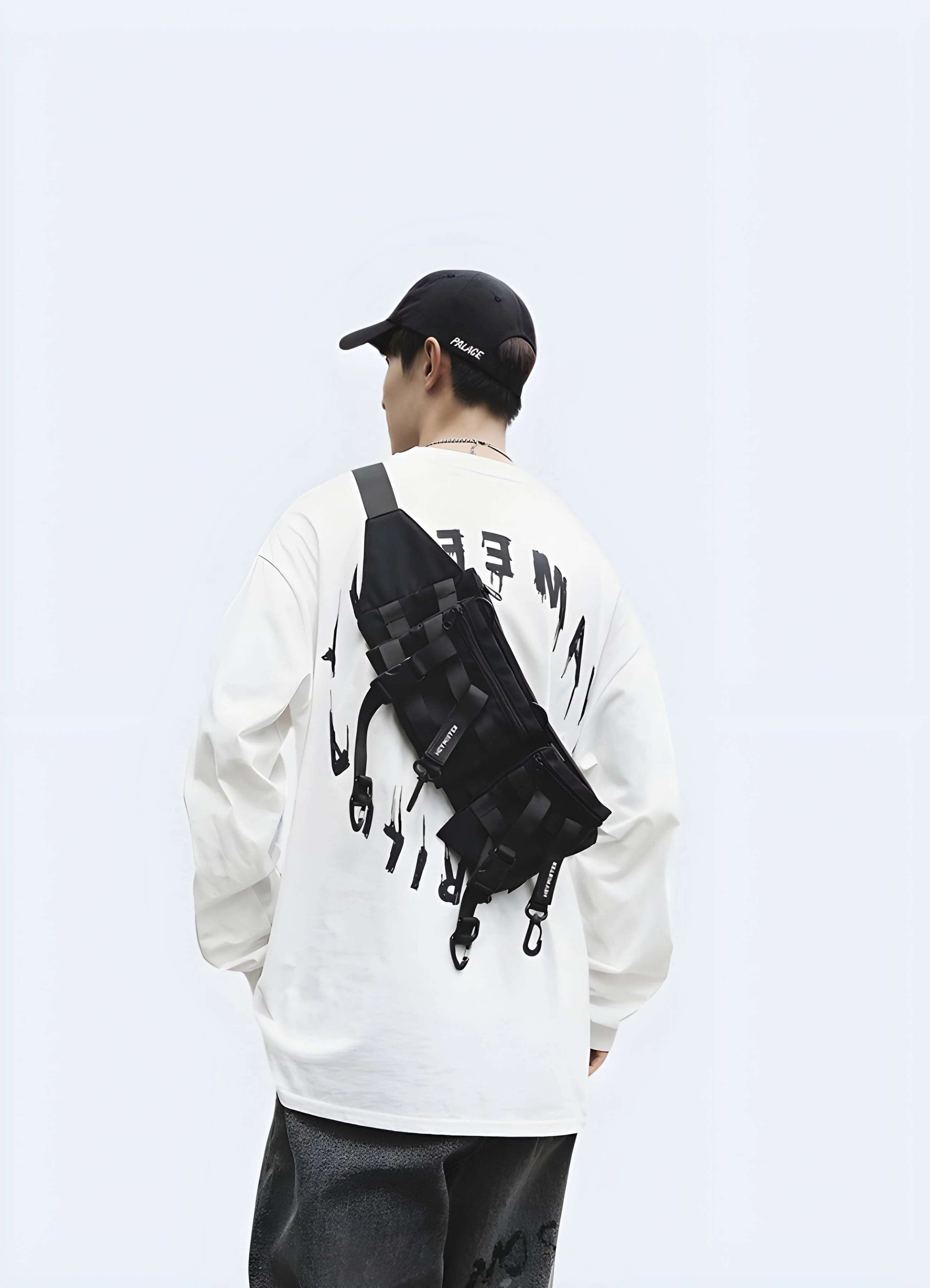 Techwear Multipocket Bumbag - Image 3